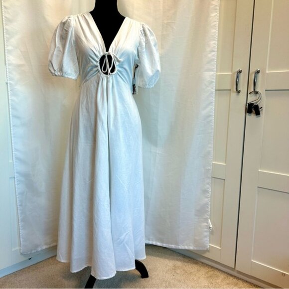 SINCERELY JULES WHITE SHORT SLEEVE RUCHED KEYHOLE MIDI DRESS Sz M NWT PRARIE - Picture 3 of 13